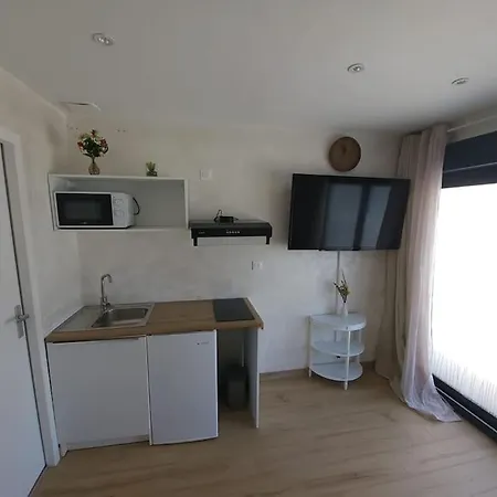 아파트 Contemporain Avec Parking Gratuit Castelnau-dʼEstrétefonds